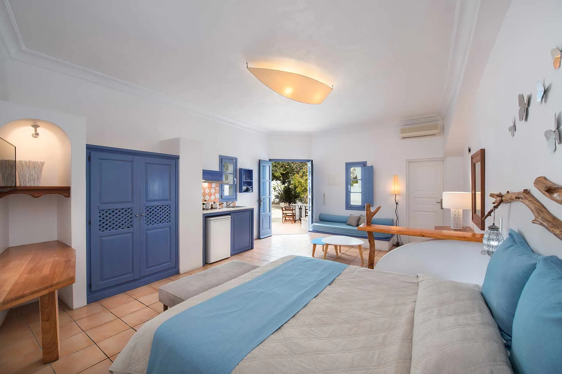Meltemi Suites